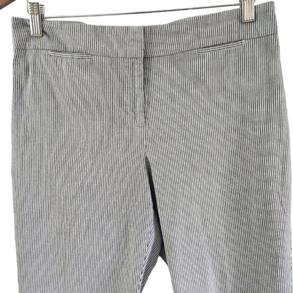 Talbots Signature Women Size 10P 10 Petite Black White Pinstripe Capri Crop Pant - Picture 2 of 6